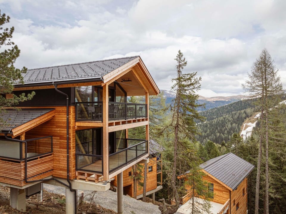 Chalet | Exterior