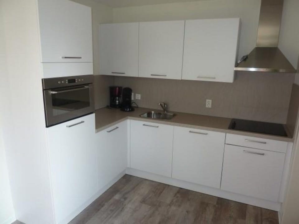 House | Private kitchen | Electric kettle, toaster