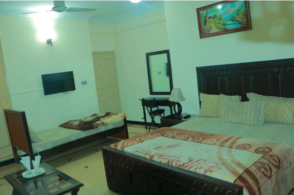 Family Room | WiFi (free)