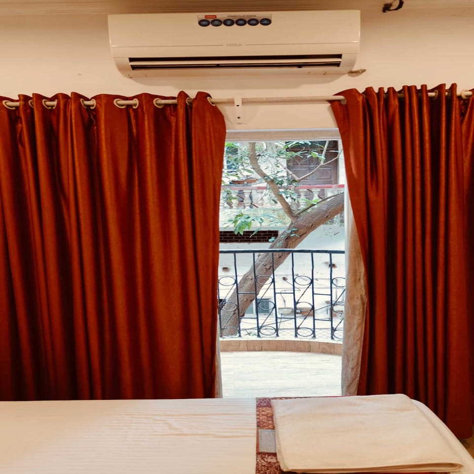 Standard Room | Balcony