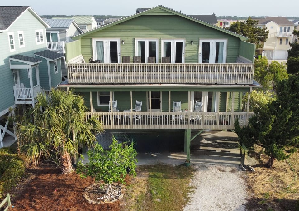 Exterior - plenty of parking for 2-4 cars