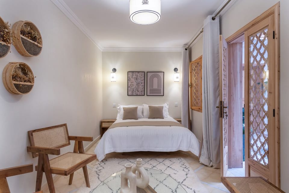 Superior Double Room | In-room safe, blackout drapes, soundproofing, free WiFi