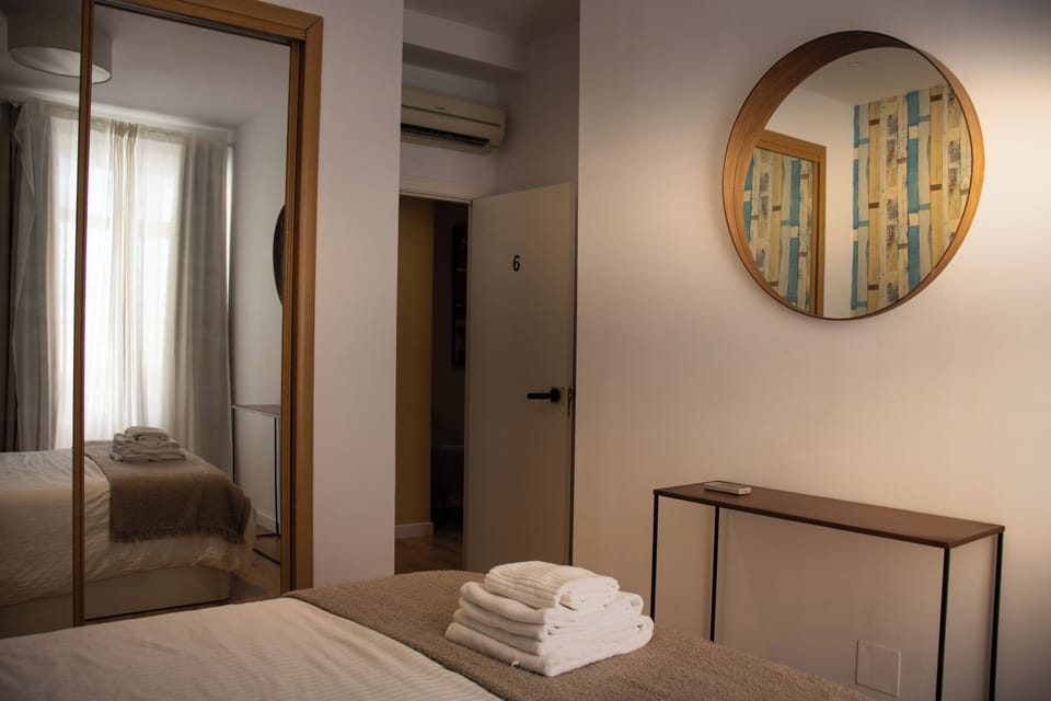 Comfort Double Room, City View | Free WiFi, bed sheets