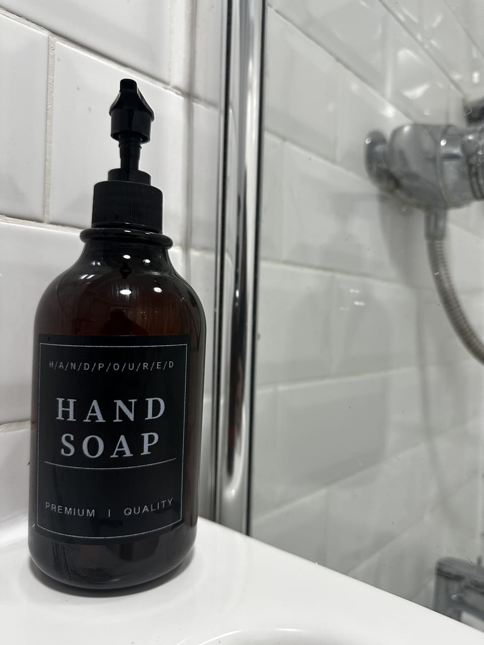 Bathroom amenities