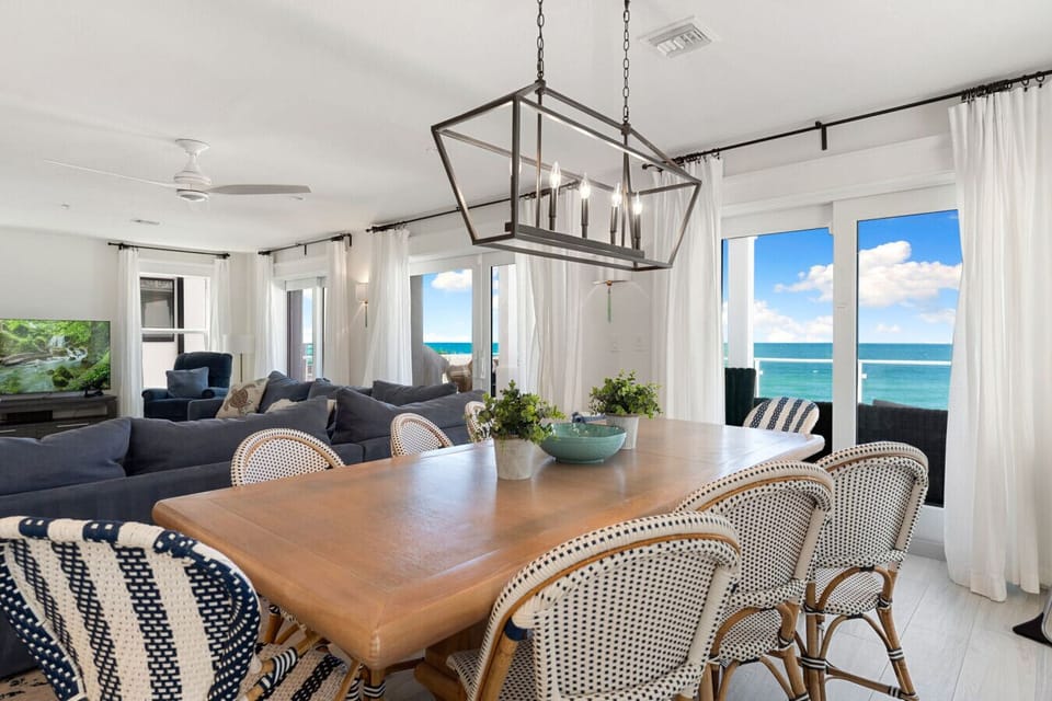 Dine with panoramic views of the Gulf just outside