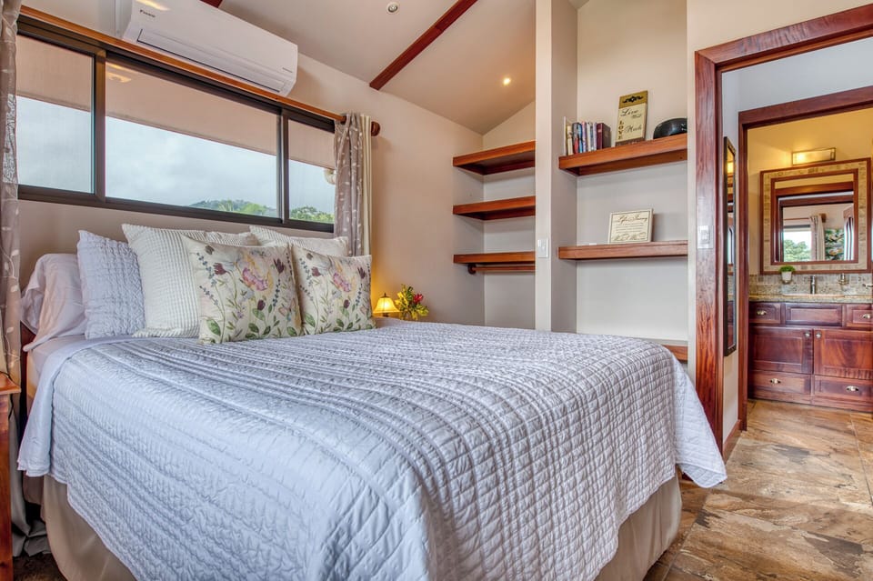 This queen Size bed is in the upstairs apartment with beautiful views.