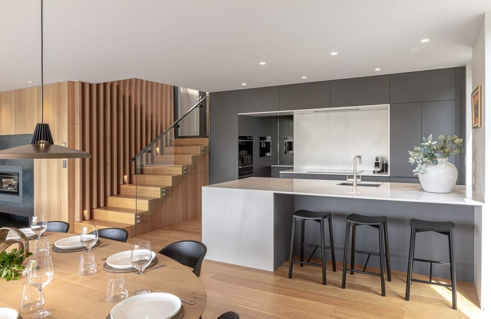 Convenient open plan living and bar stool seating