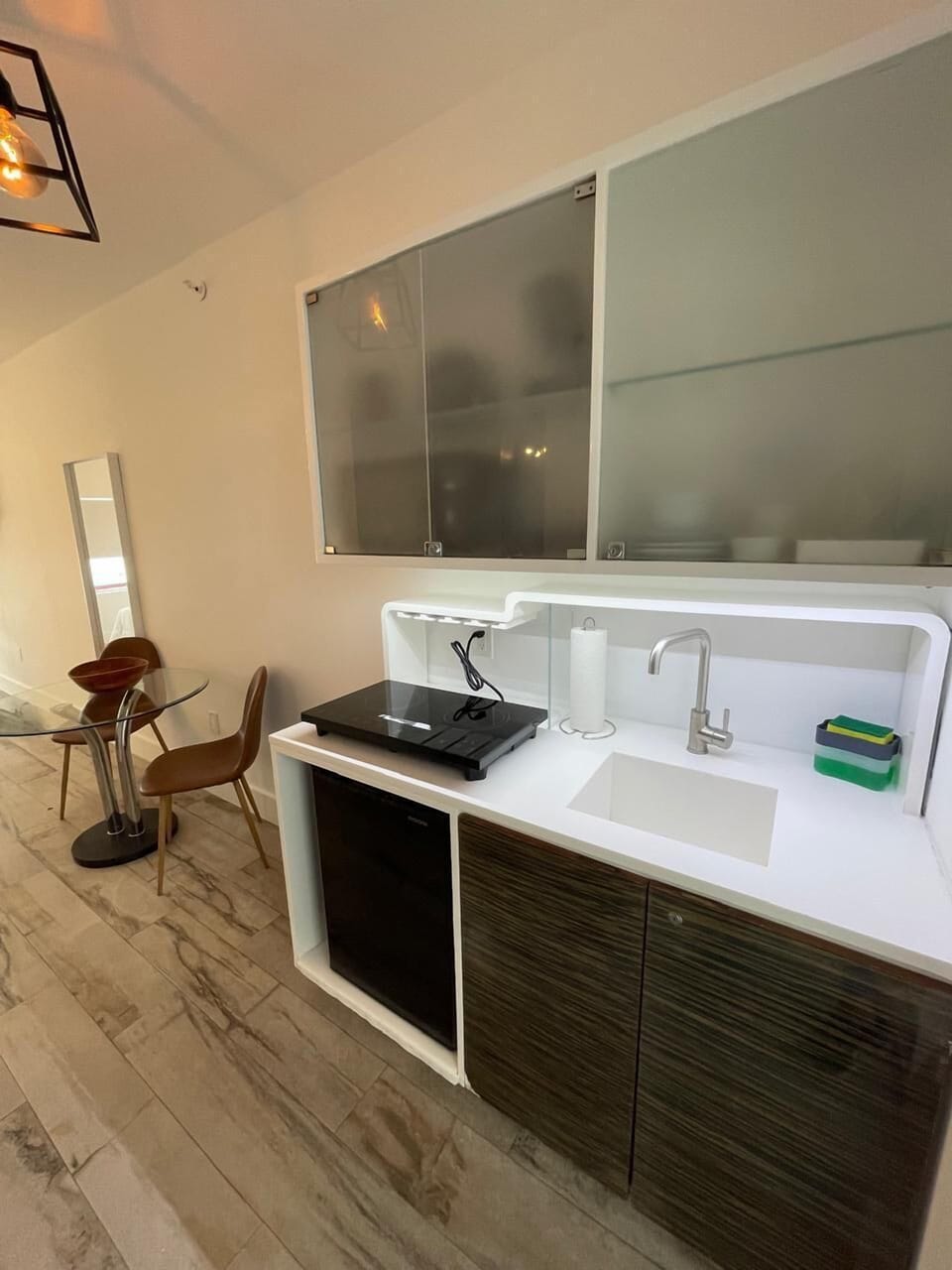 Standard Studio Suite | Private kitchen