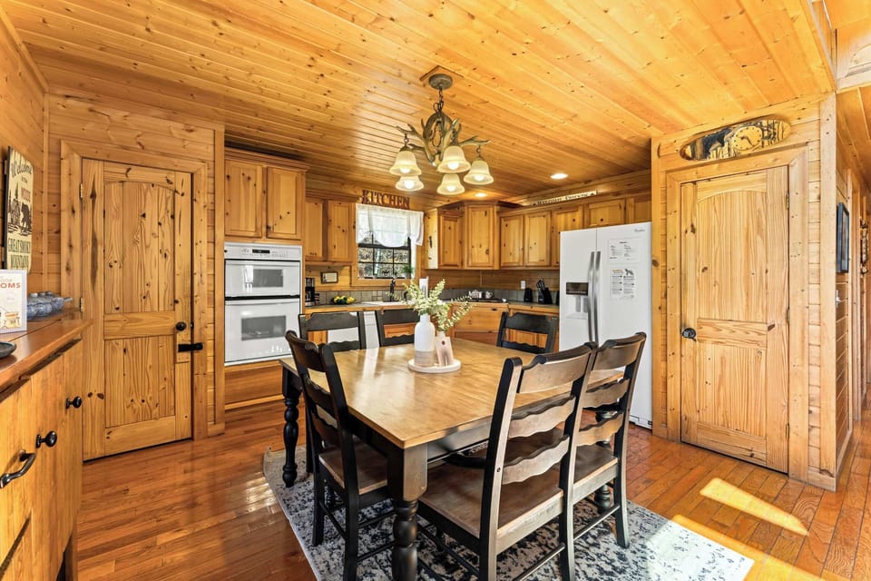 Dining table with seating for 6