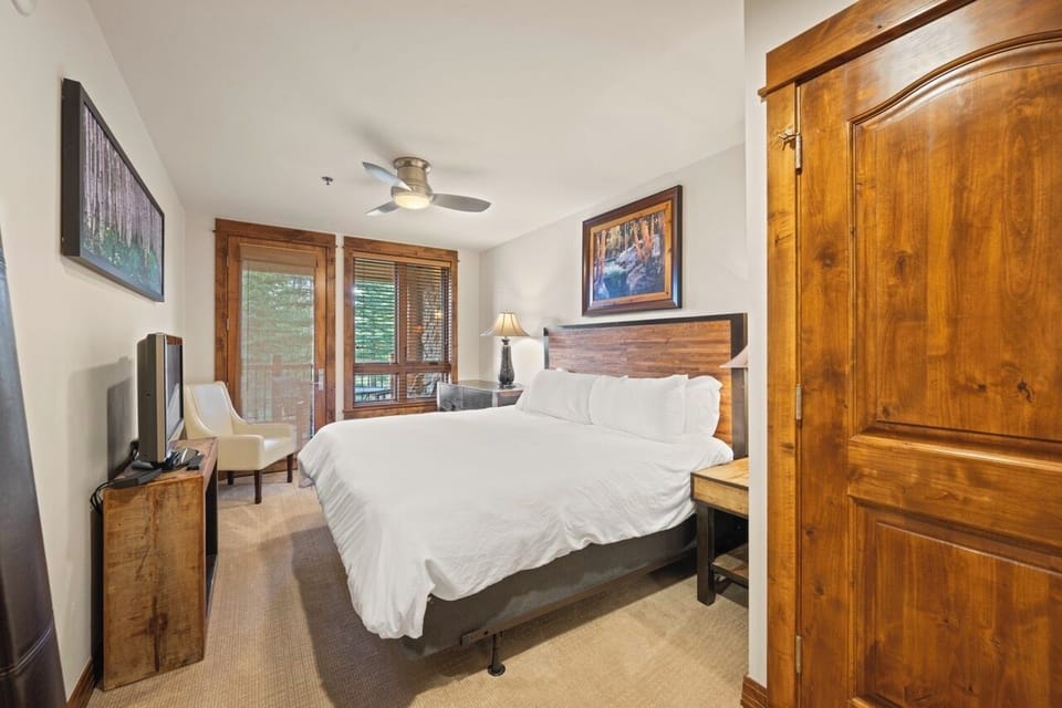 Bedroom with Patio