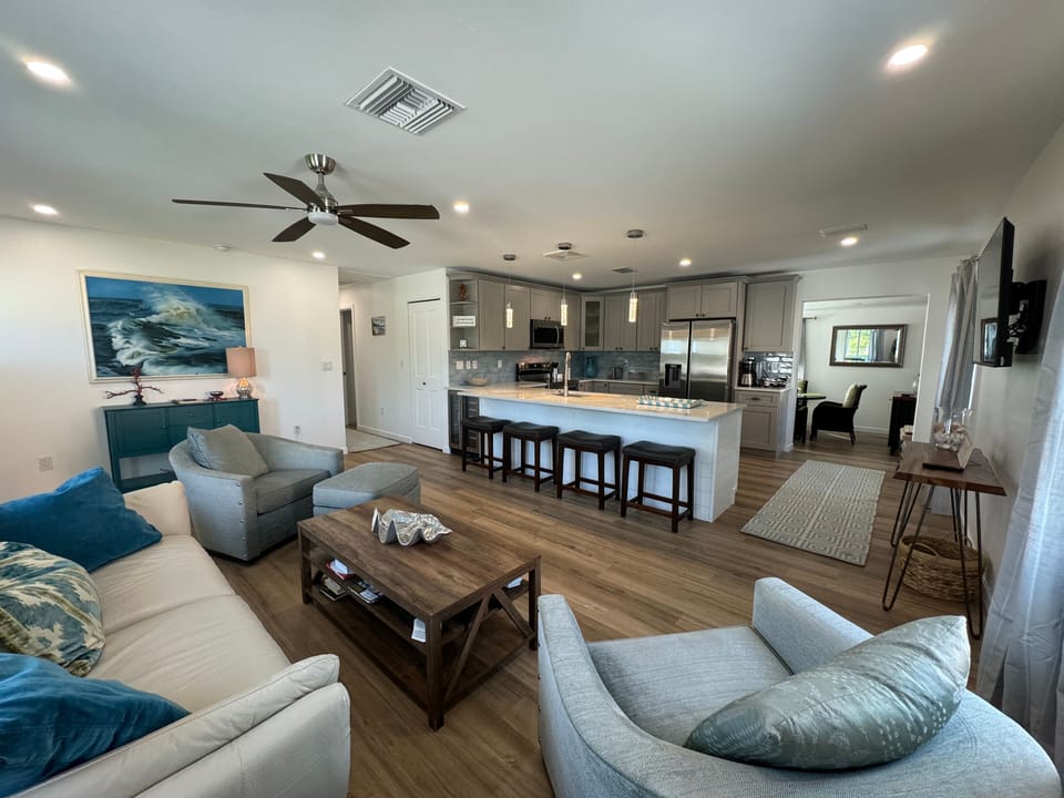 Great Romm/Kitchen