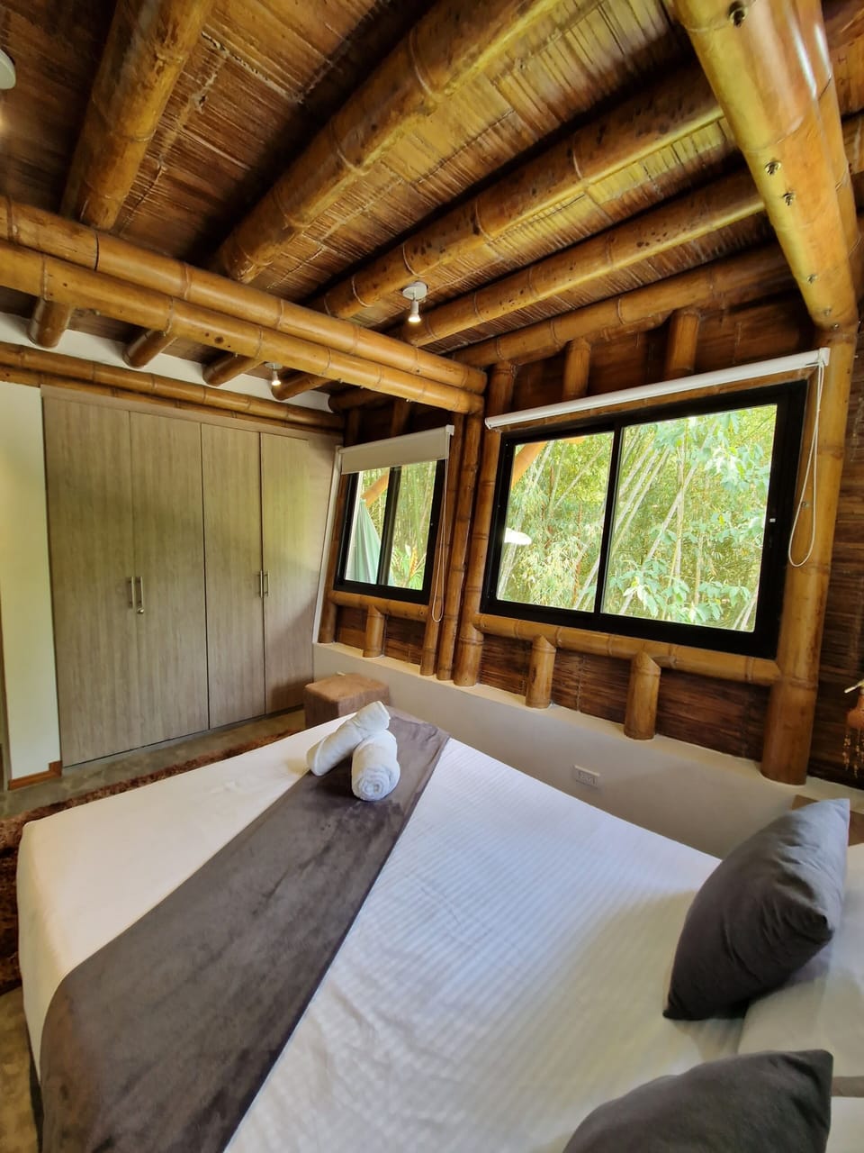 Comfort Studio Suite, Garden View | Blackout drapes, iron/ironing board, free WiFi, bed sheets