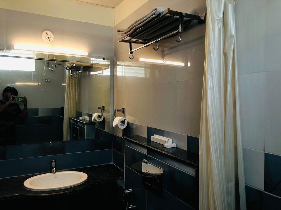 Standard Room | Bathroom | Bidet, towels, soap, shampoo