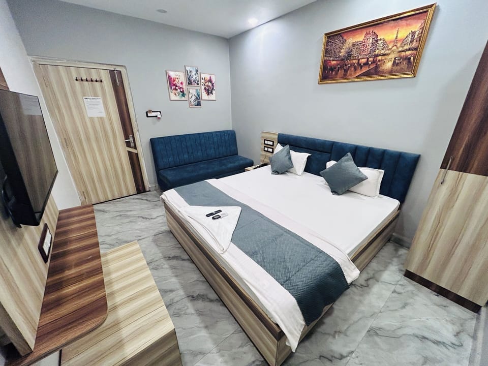 Classic Double Room | Free WiFi