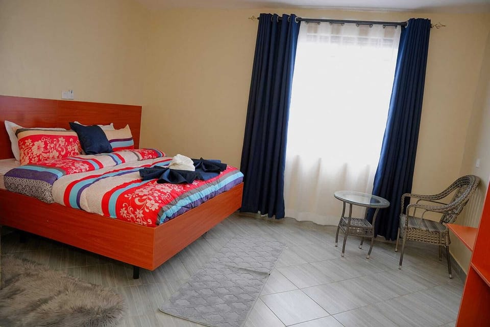 Executive Double Room | Desk, laptop workspace, blackout drapes, free WiFi