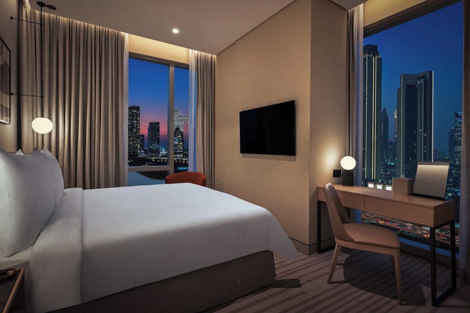 Premier Suite (Burj Khalifa View) | Premium bedding, minibar, in-room safe, desk