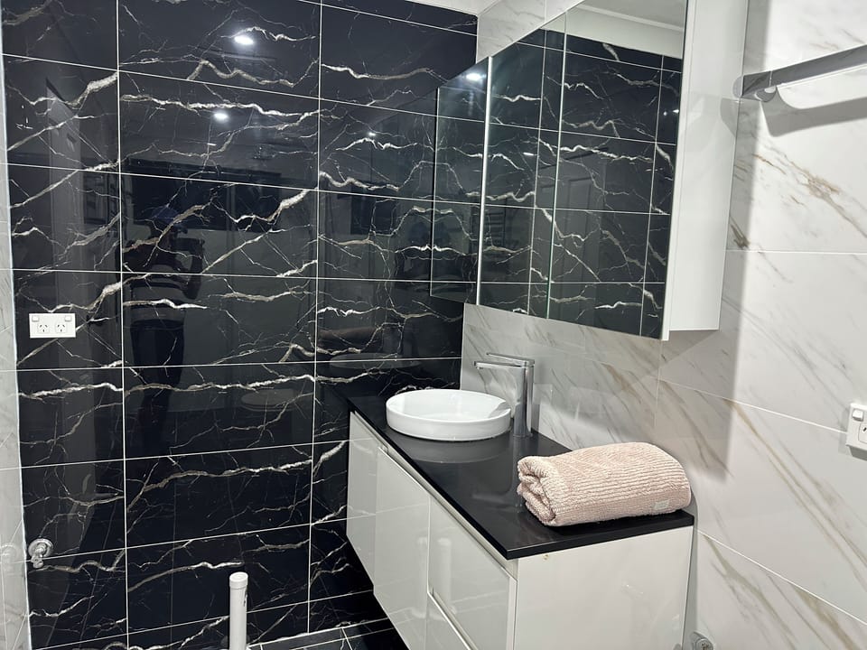 Family House, 4 Bedrooms, Kitchen, Garden View | Bathroom