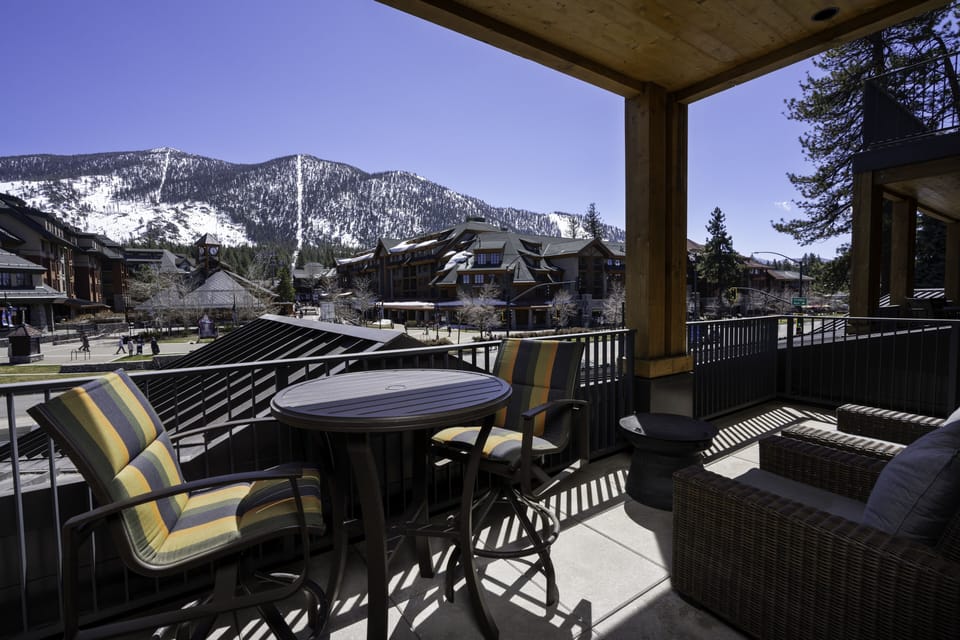 Condo, 4 Bedrooms | Outdoor dining