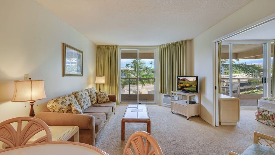 Castle at Maui Banyan G510B - 1 Bedroom POV - Living Room