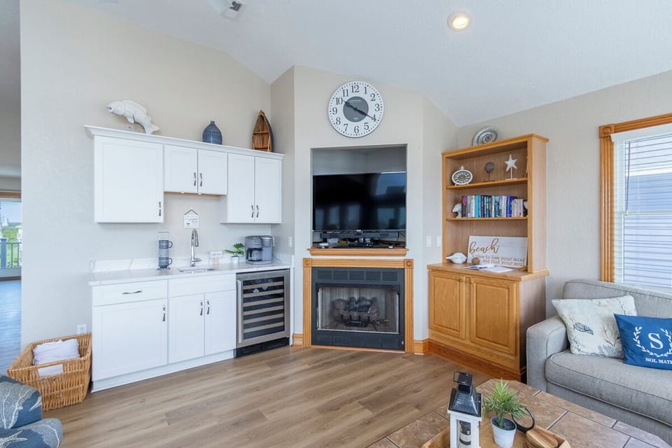 Top Level Living Area