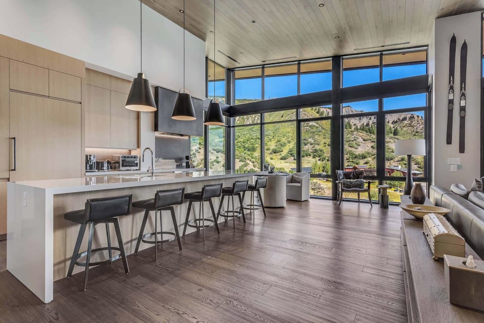 28_45_Wood_Rd_601W_SNOWMASS_VILLAGE_81615028