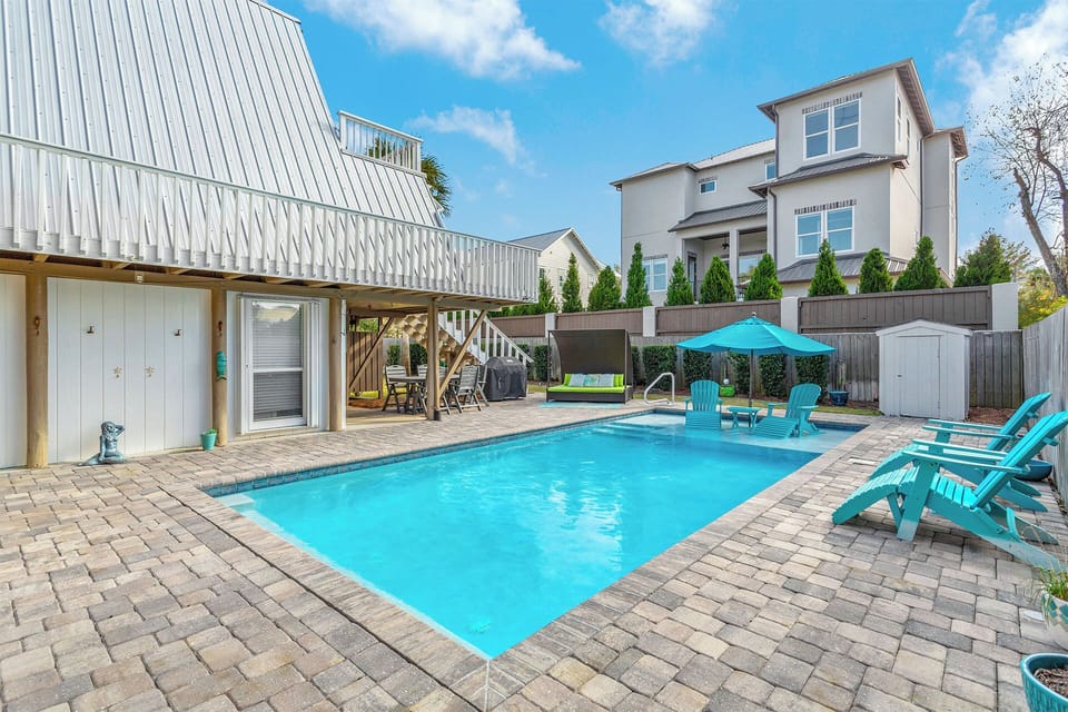 Mermaid's Retreat Pool