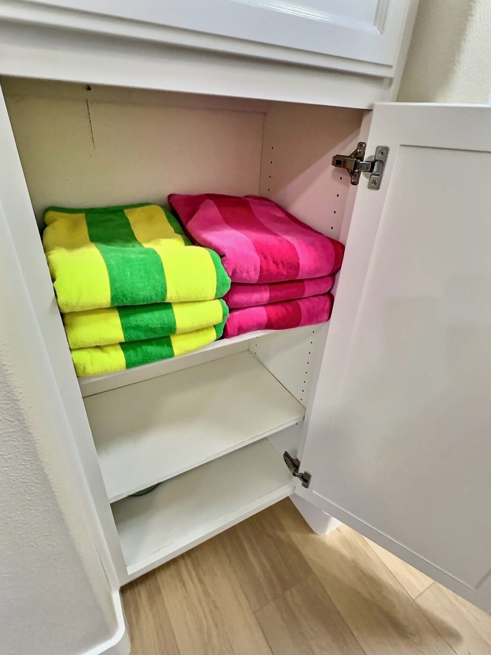 Beach towels are provided for your day at the beach. Guests will need to bring their own beach chairs and sand toys for added fun in the sun!