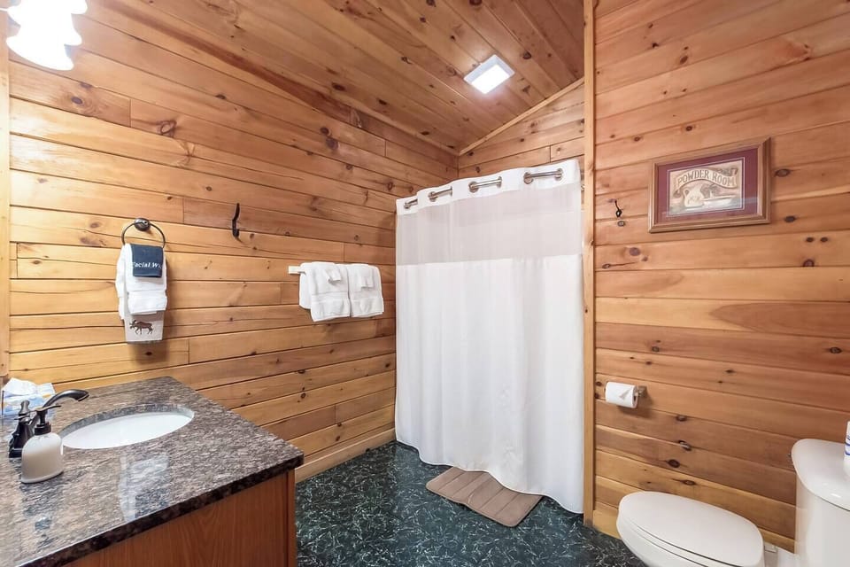 Main Floor Full Bathroom