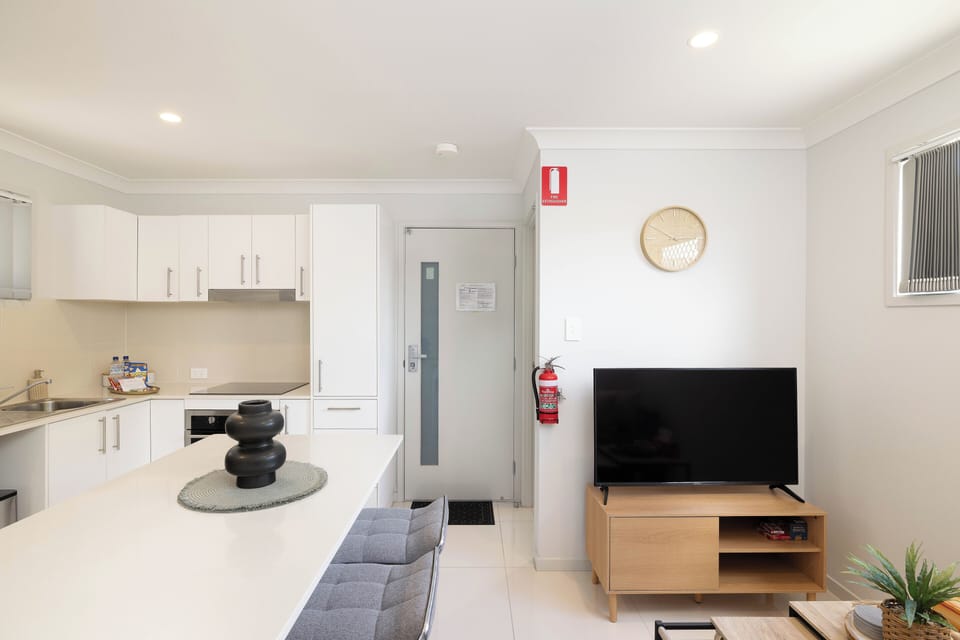 Private Living Room (2)