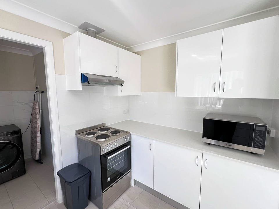 Jesmond_Lux (3 of 9).jpg 6/16/2025 12:34:35 PM