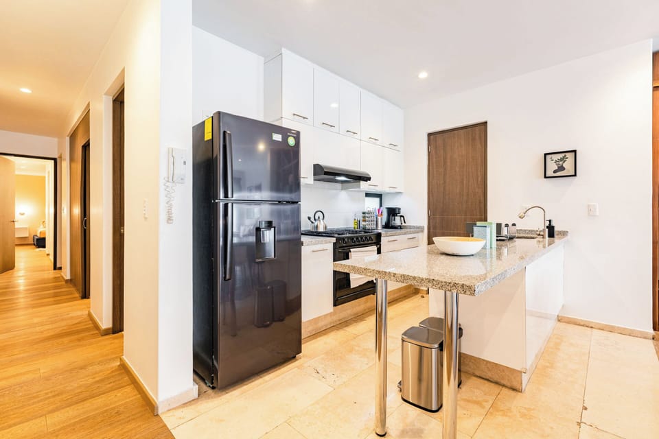 Apartment, Balcony, City View | Private kitchen