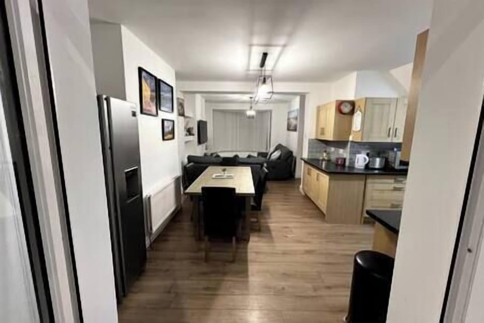 F00d82b9 8b6a 4e2e aa36 1e0c1b2c3443