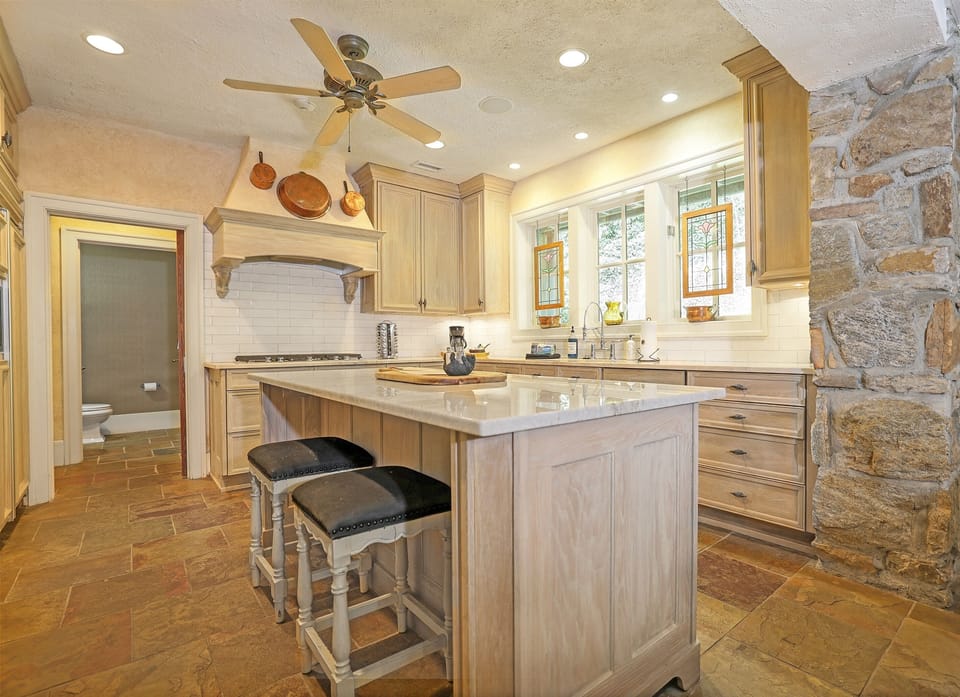 Kitchen-large center island