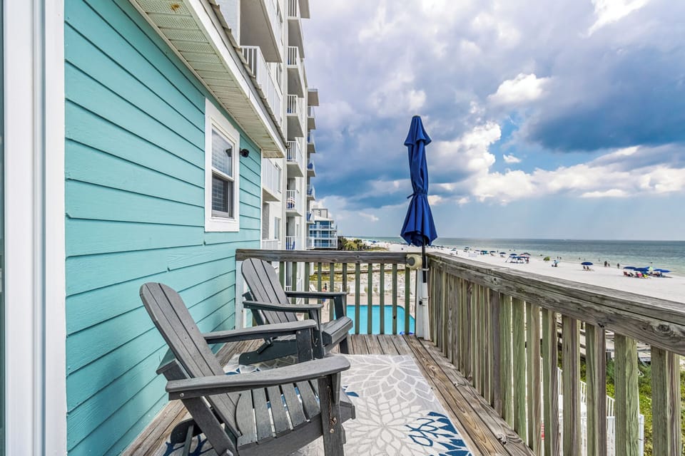 Balcony - Gulf-Front Views