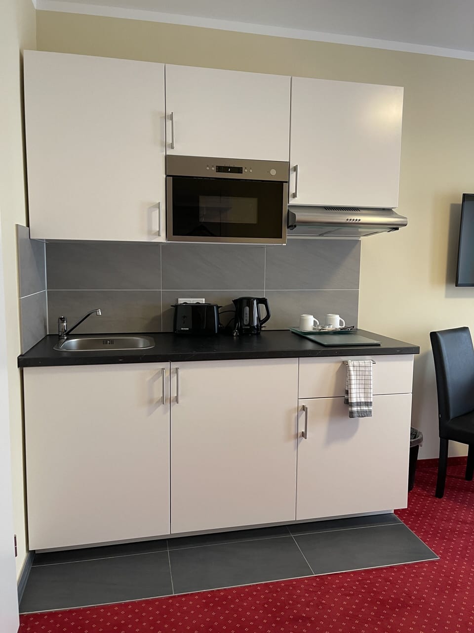 Superior Double Room | Private kitchen