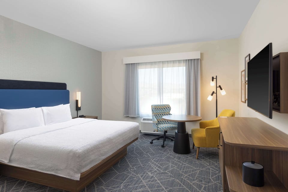 Premium bedding, blackout drapes, soundproofing, WiFi (free)