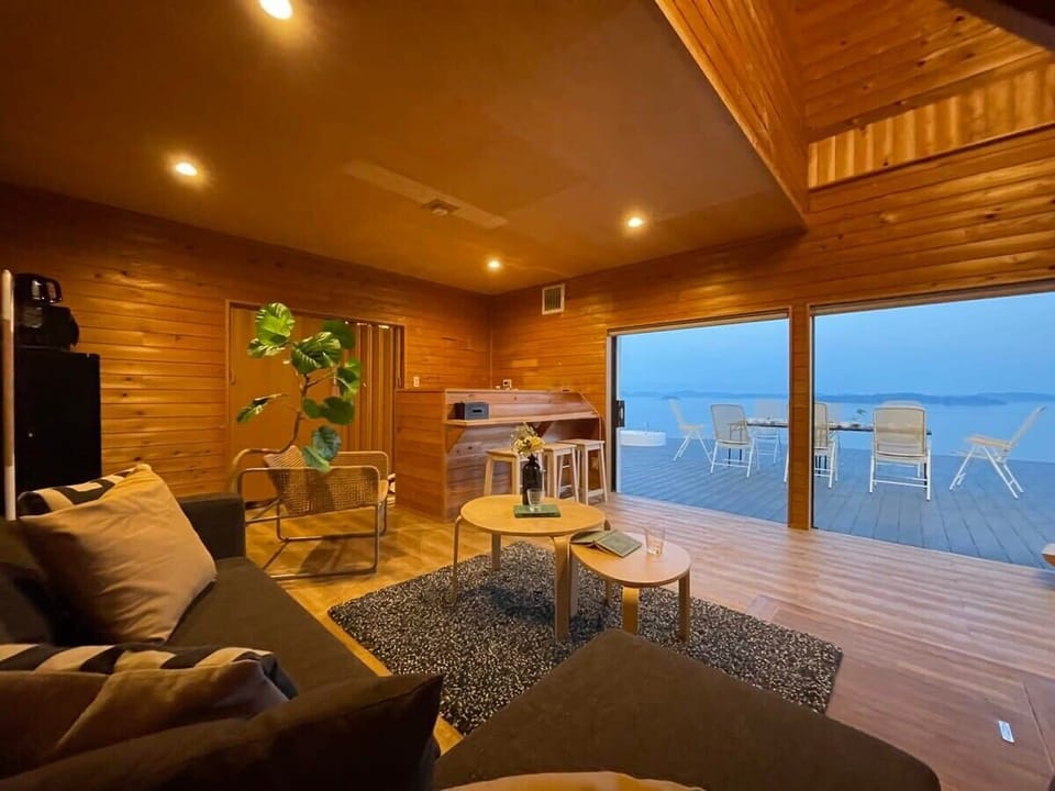 Villa, Beach View | Living area