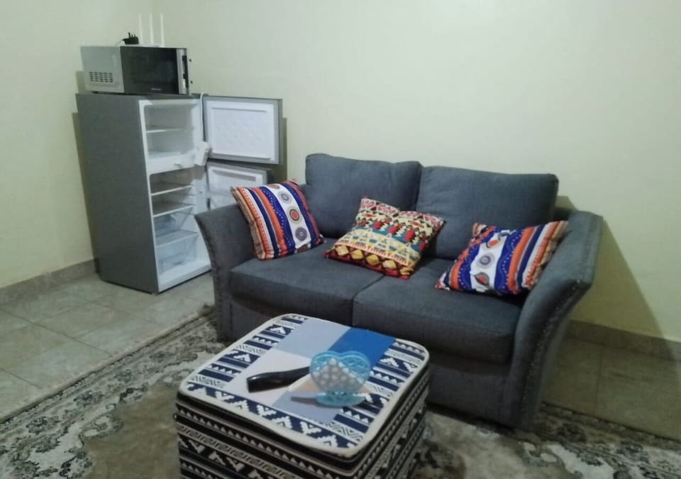 Apartment, 1 Bedroom | Living area