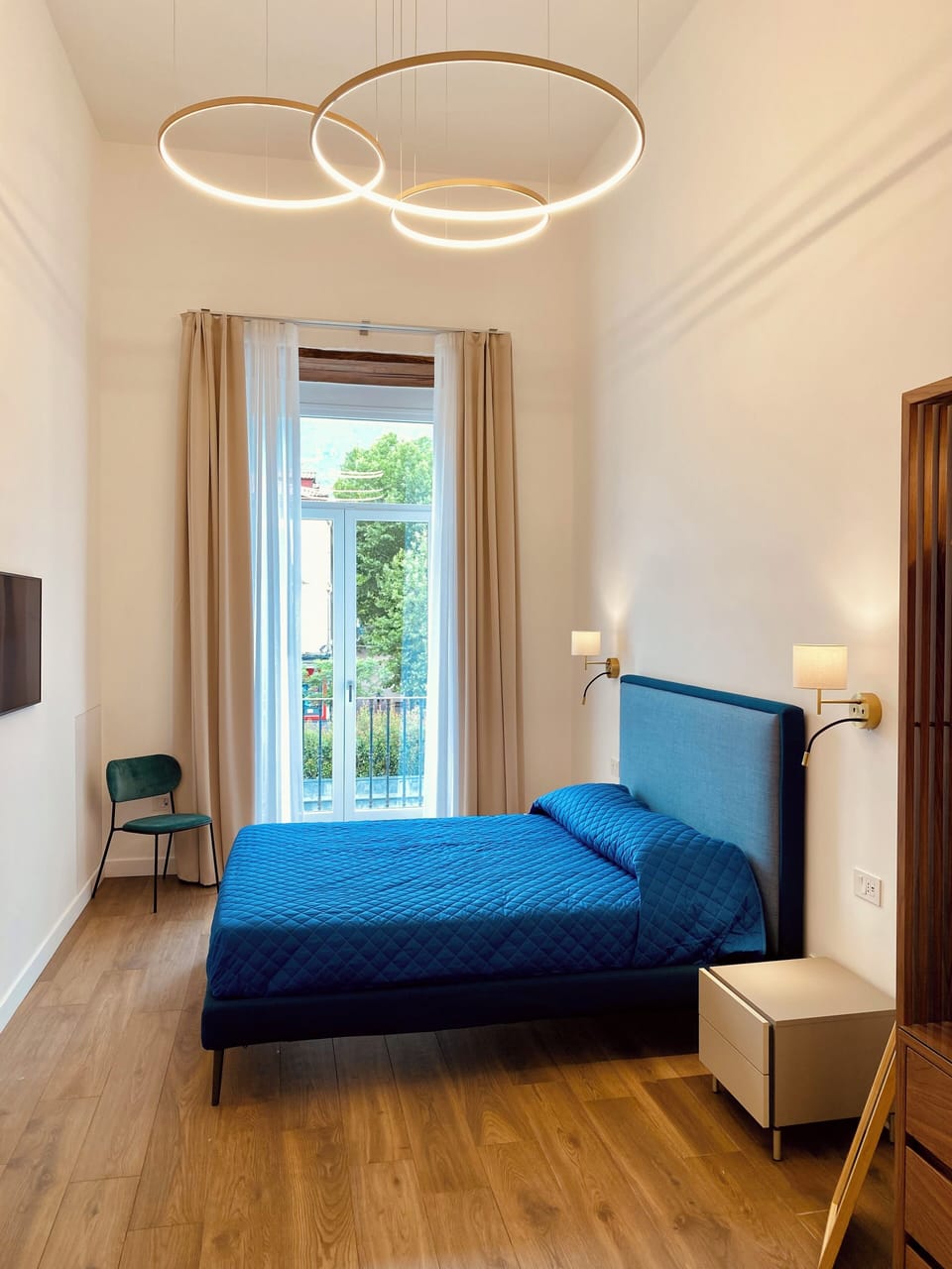 Comfort Triple Room, Balcony, City View | Down comforters, blackout drapes, soundproofing, free WiFi
