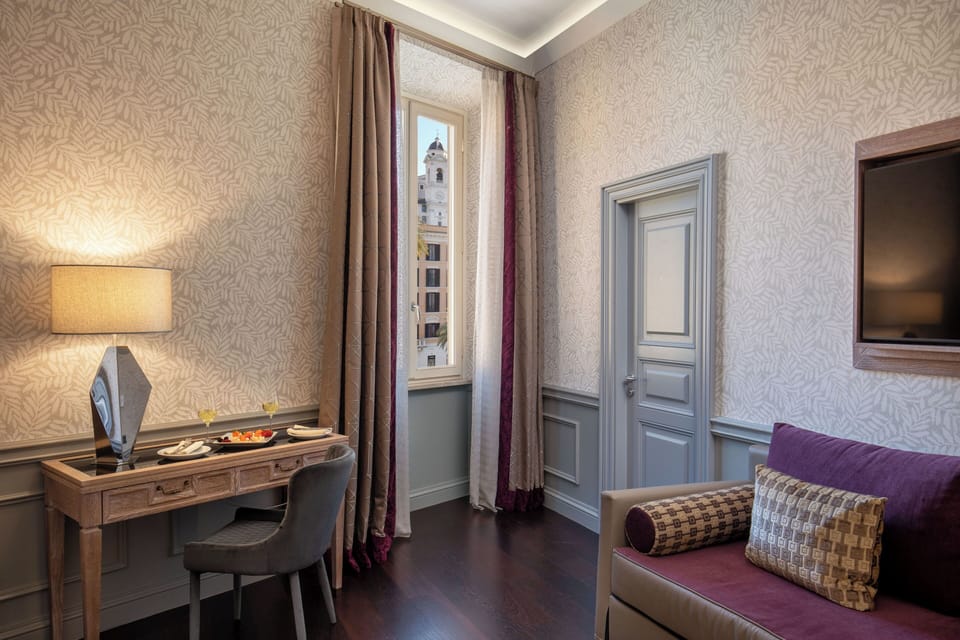Room with View | In-room safe, WiFi (free)