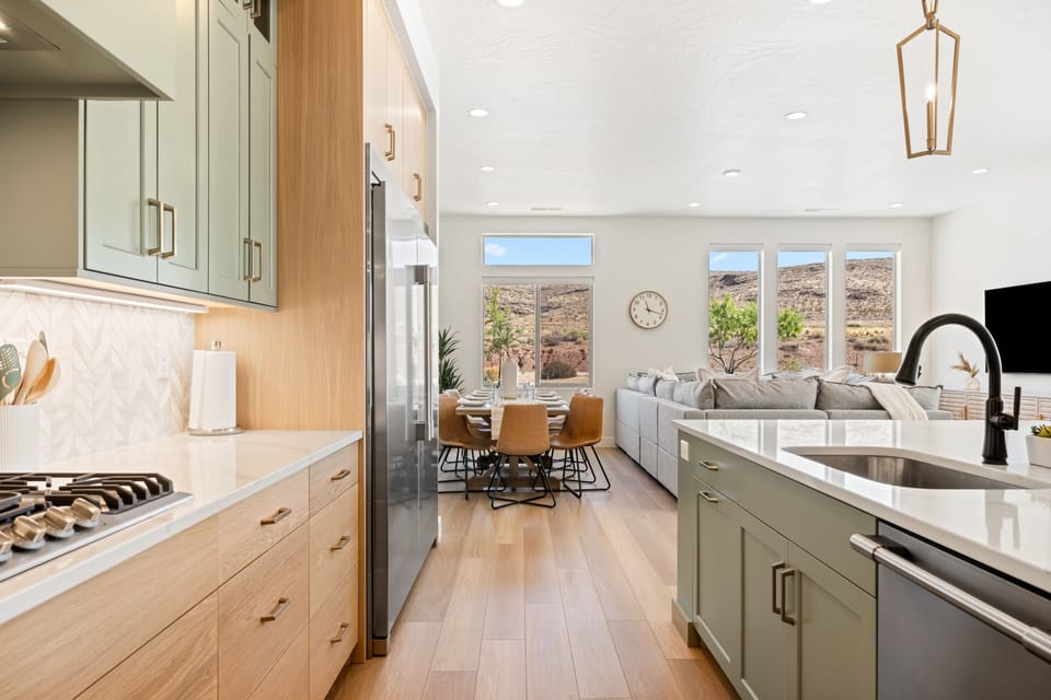 Townhome, Multiple Bedrooms | Private kitchen | Fridge, oven, coffee/tea maker, toaster