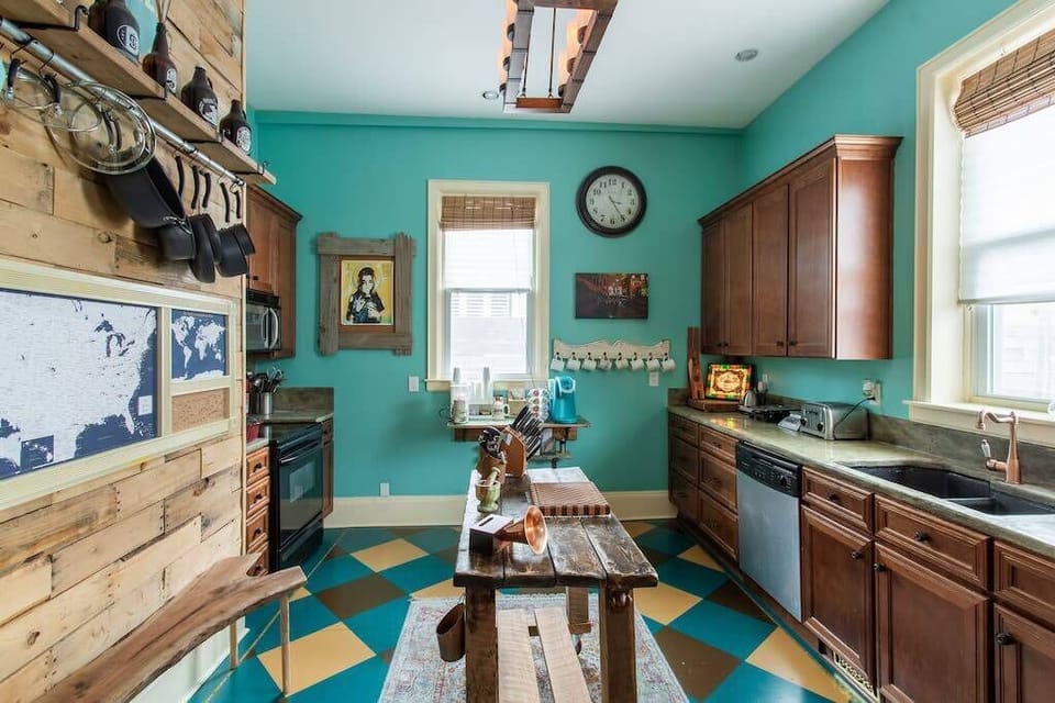 Kitchen has all your basic amenities
