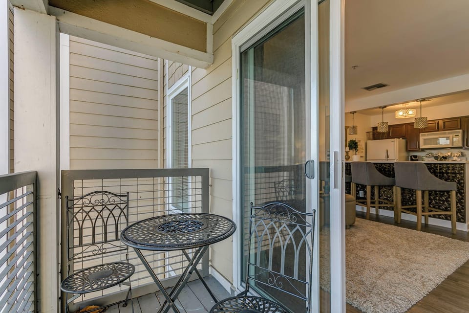 Patio overlooking Cumberland River