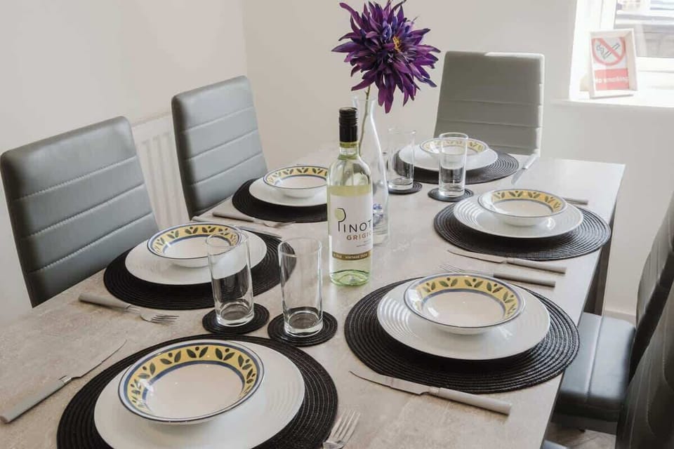 With seating for six, the dining table invites you to relax, dine, and share stories in a welcoming atmosphere