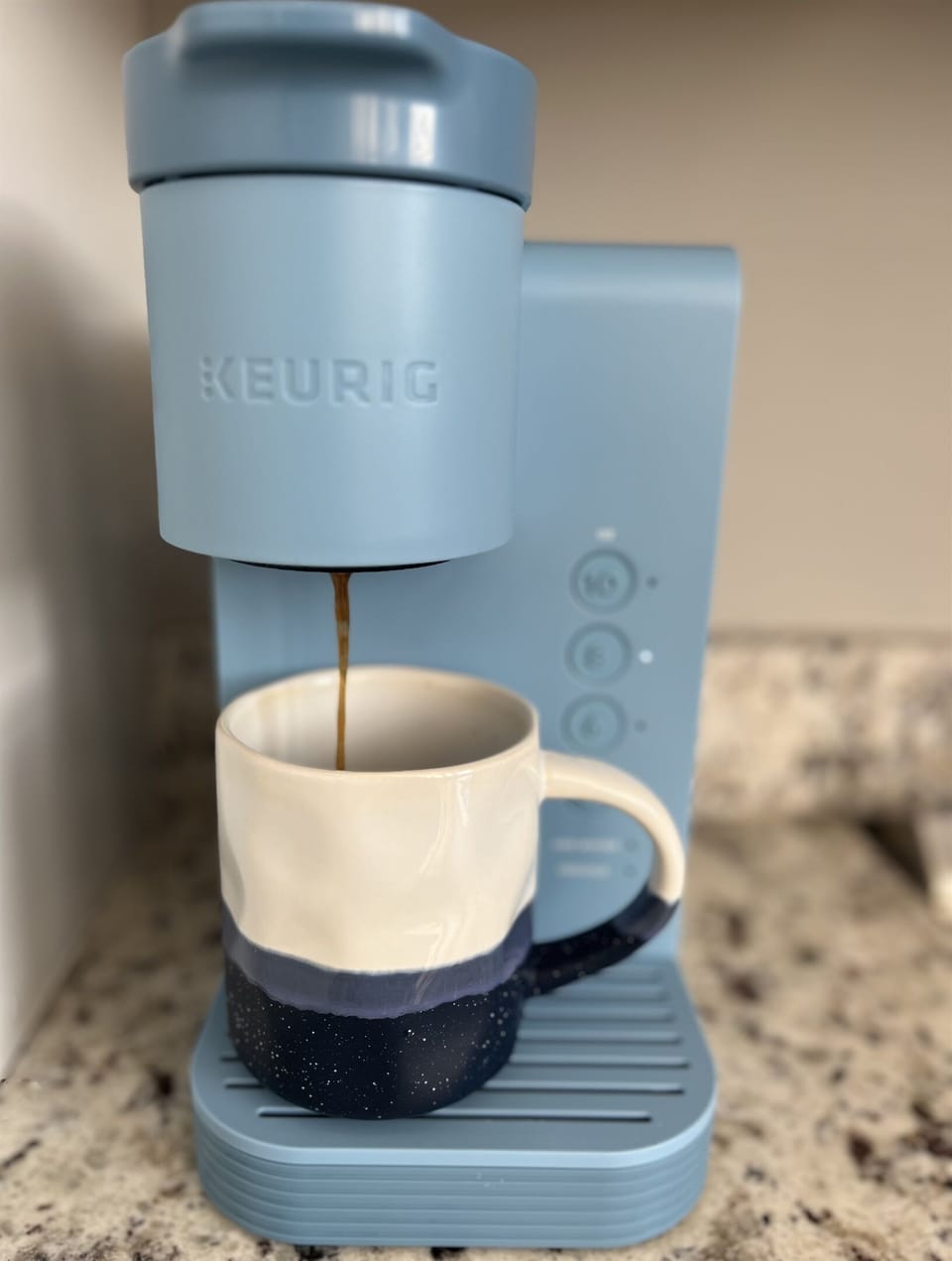 Savor a delightful cup of coffee! Keurig coffee pods are provided for your convenience.