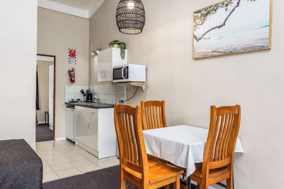 Unit 5 Dining