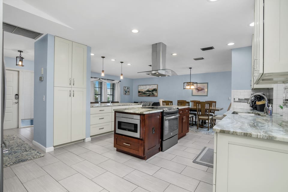 Private kitchen