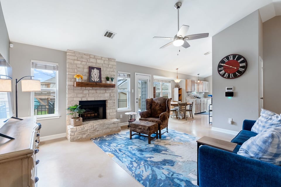 Curl up in the stylish living room & stream all your favorite entertainment