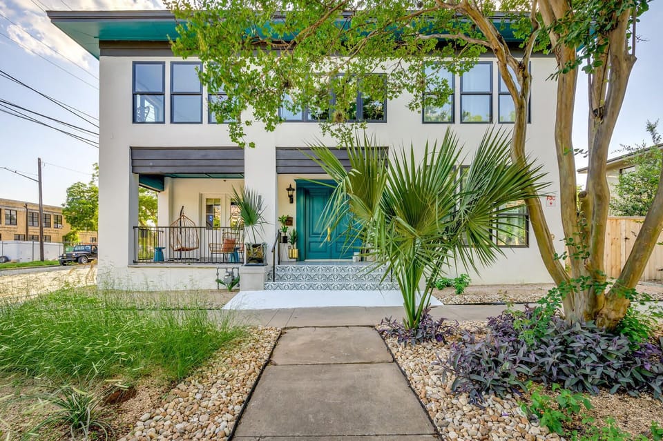 Spend your Austin vacation enjoying the incredible comforts and stunning details of this historic downtown B&B