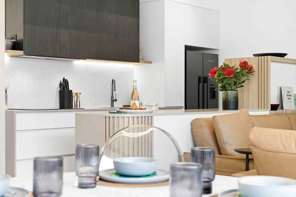 🛋️ Living & Dining Stylish open-plan living and dining.